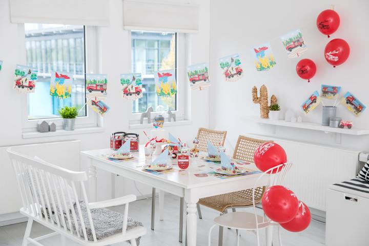 Produktbild DH-Konzept Party Deko Set Feuerwehr für 6 Kinder 51 teilig