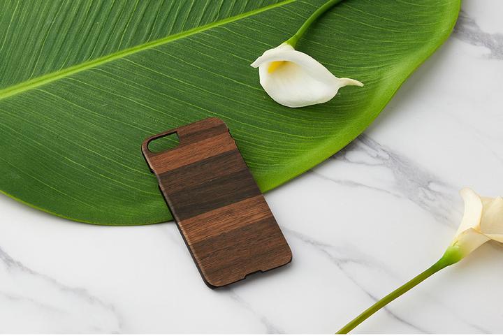 Actual product image Man.Wand & WOOD case for iPhone 7/8 fango black (Apple iPhone 8, Apple iPhone SE (2nd Gen), Apple iPhone 7)