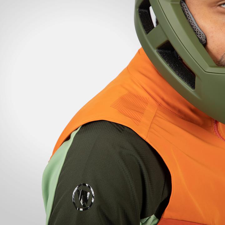 Actual product image Endura MT500 Spray Vest (M)