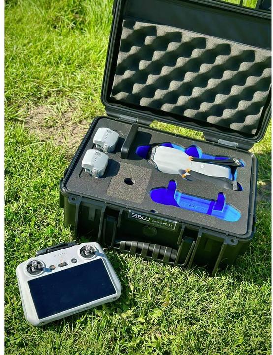 Actual product image B&W International B&W DJI Air 3 Case Type 3000 brown green (Drone case, DJI Air 3)