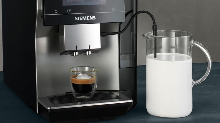 Actual product image Siemens EQ700 classic TP715D01