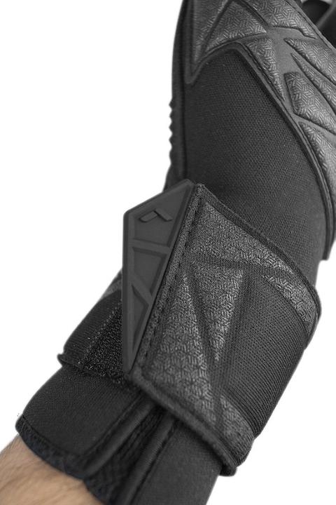 Produktbild Reusch Attrakt Infinity (11)