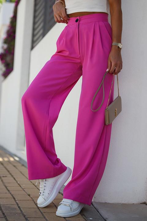 Ivon Damen Hose model (L)