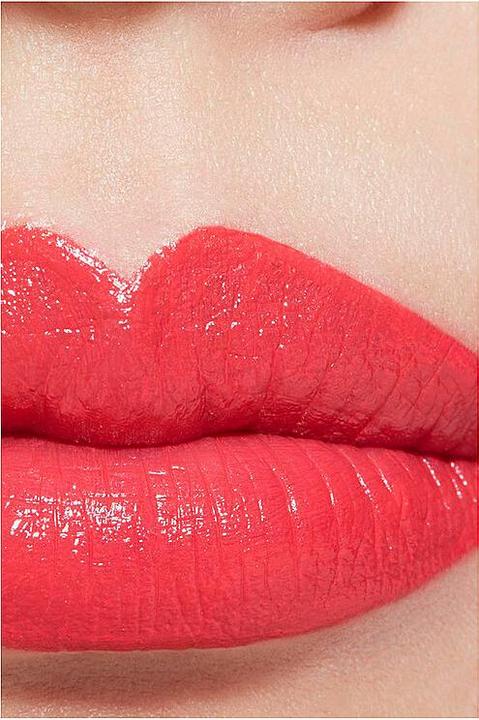 Actual product image Chanel Rouge Allure (152 Insaisissable)