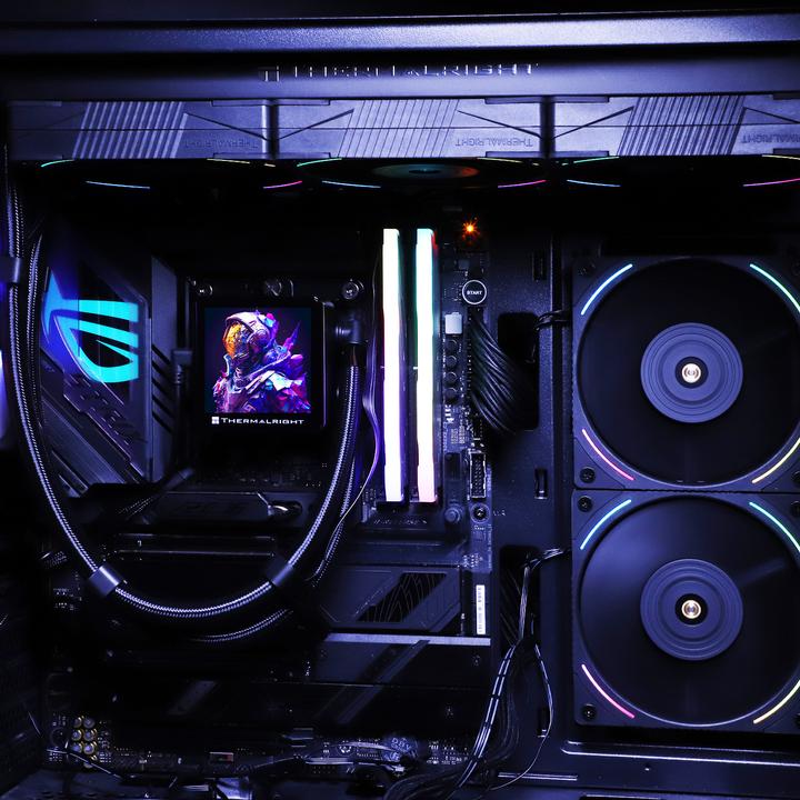 Produktbild Thermalright Frozen Vision 360 Black - CPU-Wasserkühlung - Max 27 dBA