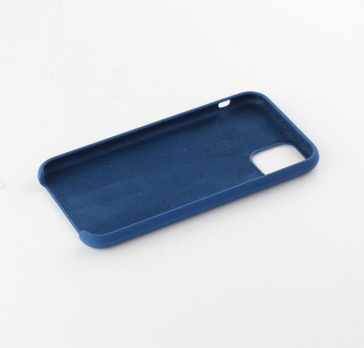 Actual product image PhoneLook Cover Soft Touch dark blue (Apple iPhone 15)