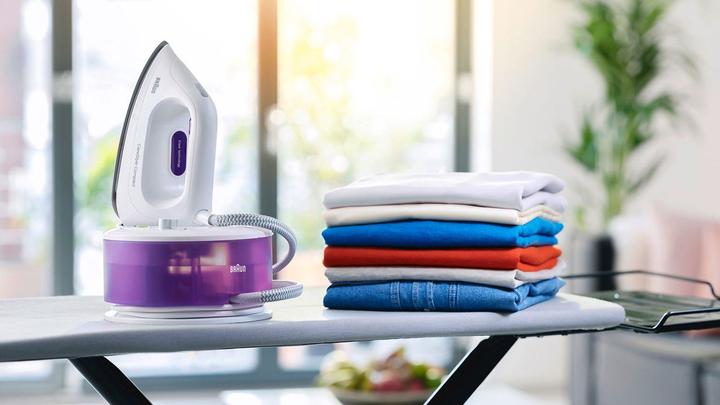 Produktbild Braun CareStyle Compact IS2044 (2200 W, 350 g/min)