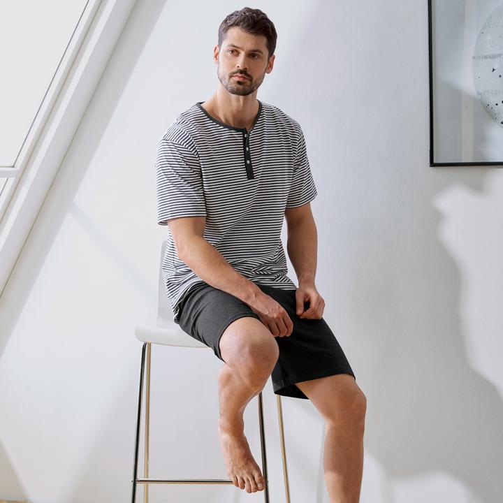 Actual product image Erwin Müller Men's shorts (56)