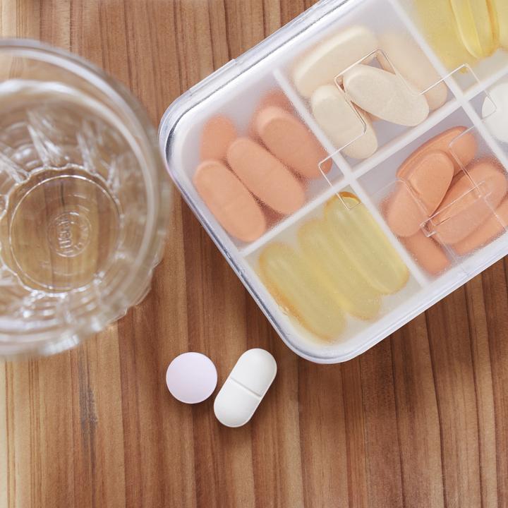 Produktbild Relaxdays Pillendose