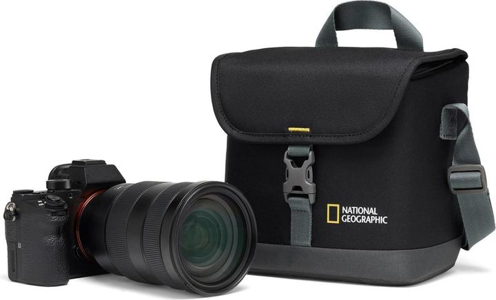 Actual product image National Geographic Camera Bag Small Black (Camera shoulder bag, 4.56 l)