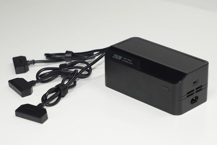 Actual product image Autel Multi-charger For EVO Max Series (Drone charger, DJI Mavic 3 Pro, DJI Mavic 3 Enterprise, DJI Mavic 3, DJI Mavic 3 Cine, DJI Mavic 3 Classic)