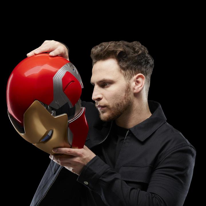 Actual product image Hasbro Avengers: Endgame Marvel Legends Electronic Helmet Iron Man Brand LXXXV