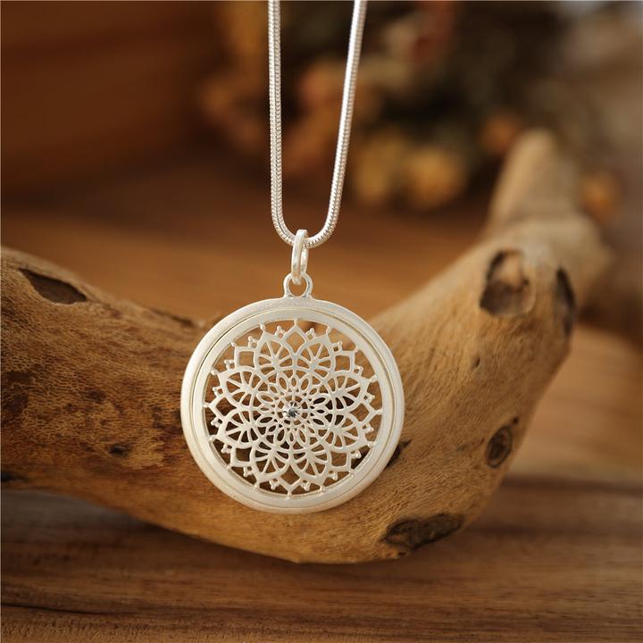 Produktbild Andreani Halskette mit hochwertigem Metall (Steine)