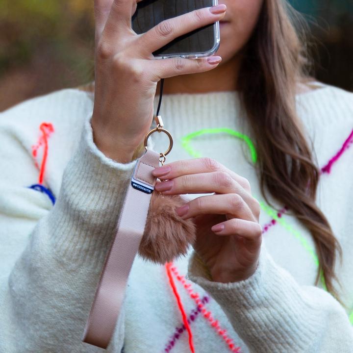 Actual product image Caseme Wrist strap for smartphone with pompom (Universal)