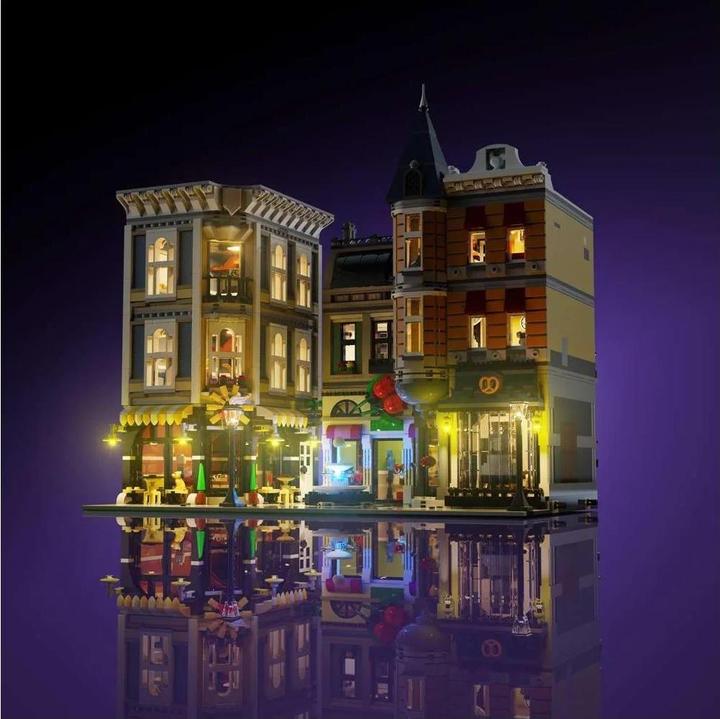 Actual product image Light my bricks LMB 2.0 LEGO® 10255# Assembly Square Light Kit