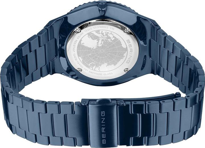 Produktbild Bering Classic Armbanduhr (Sportuhr, 43 mm)