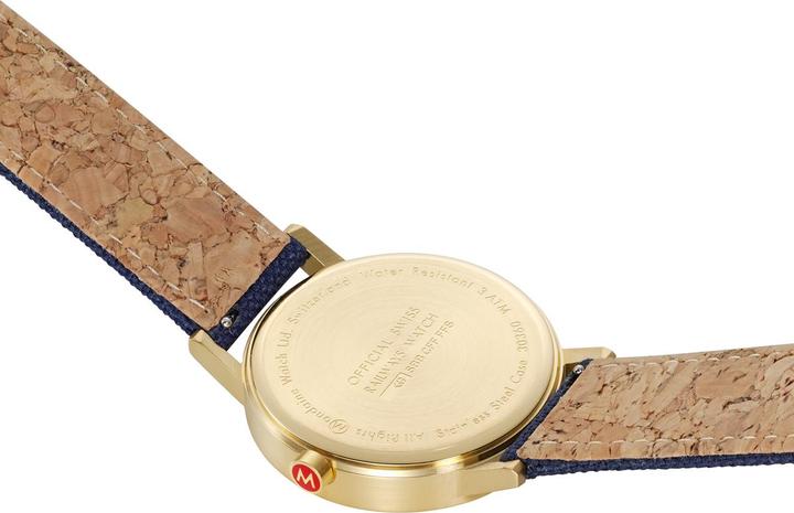Actual product image Mondaine Classic - inspired by nature - Ip Gold (Analogue wristwatch, 40 mm)