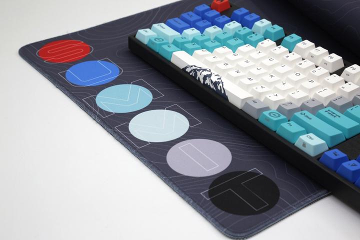 Produktbild Varmilo Summit (XL)