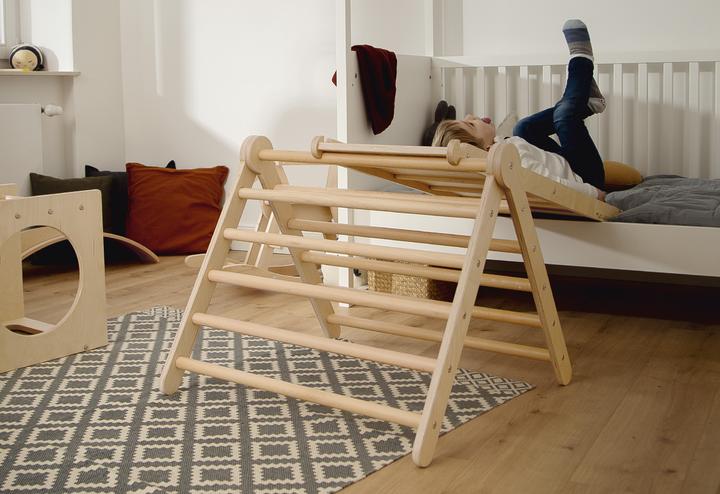 Produktbild Pinolino Kletterset Kari mit Dreieck und Brett