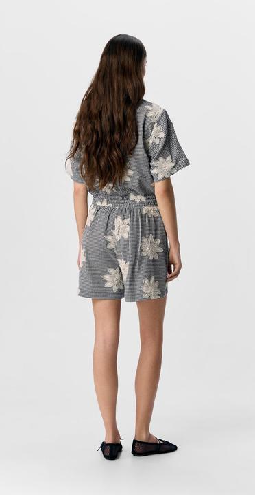 Produktbild Object Bestickte Shorts (44)
