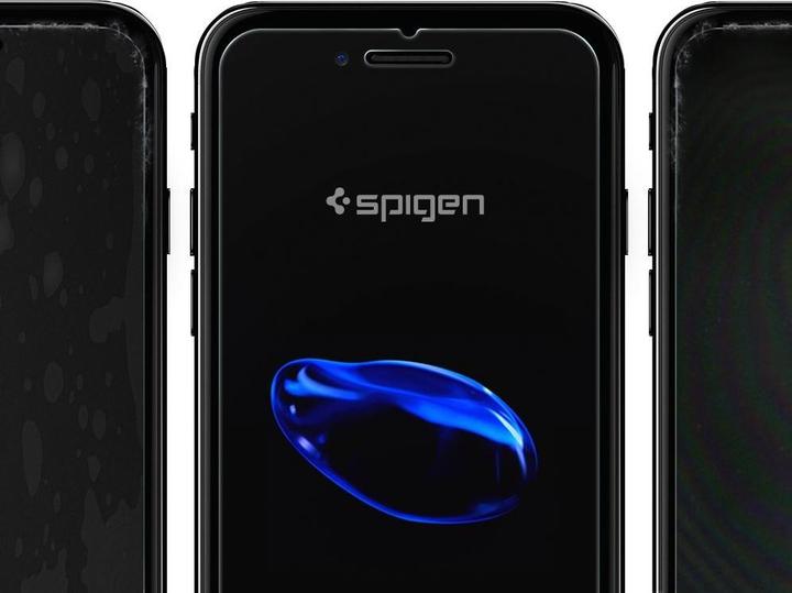 Actual product image Spigen Glass Slim (1 Piece)