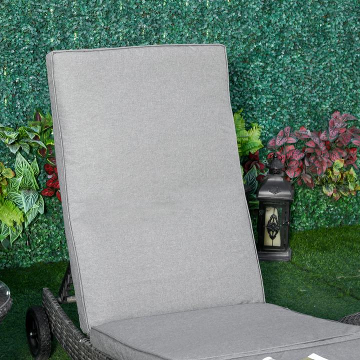 Produktbild Outsunny Gartenliege mit Rädern (207 cm)