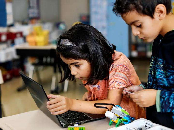 Produktbild LEGO WeDo 2.0 Basis Set
