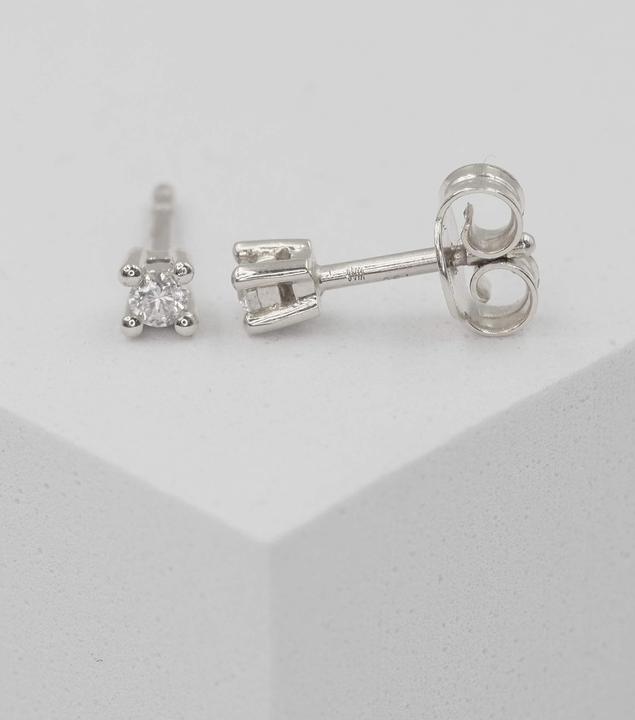 Actual product image Muau Stud earrings 4-handle setting (White gold 750)