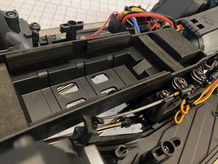 Produktbild DF-Models DF-4S Pro Crawler (ARR Almost-Ready-to-Race)