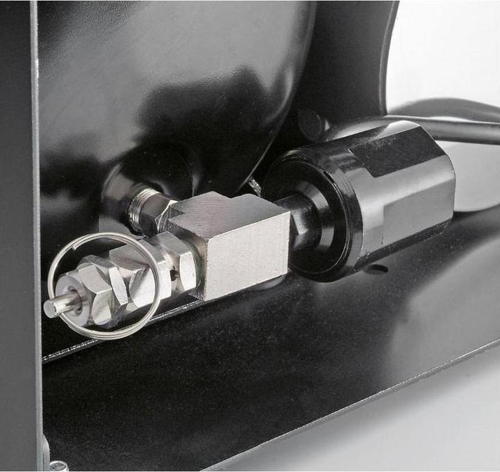 Actual product image Revell Master Class
