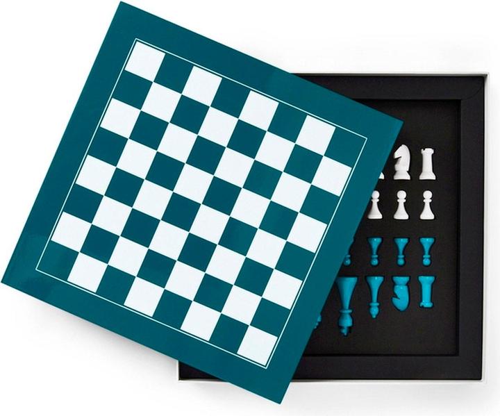 Actual product image Printworks Chess The Gambit - Wood Chess