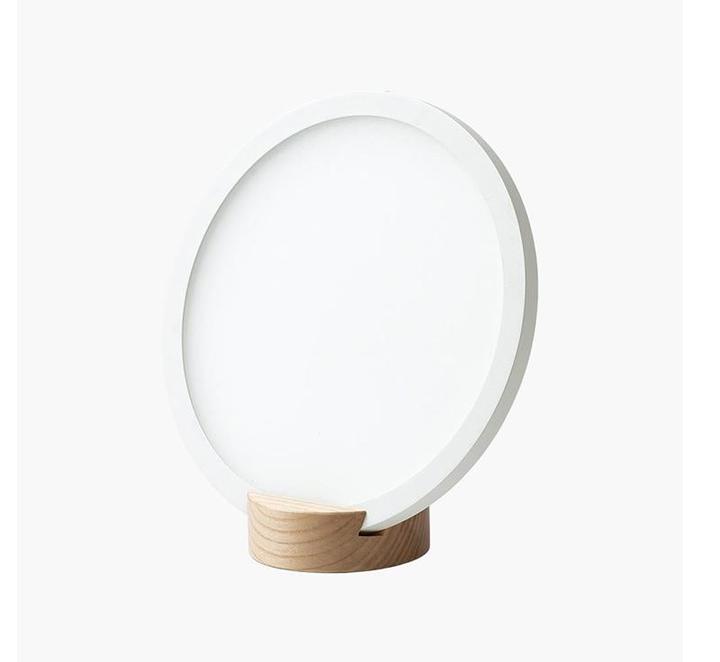 Actual product image Innolux Epic (2500 lx)