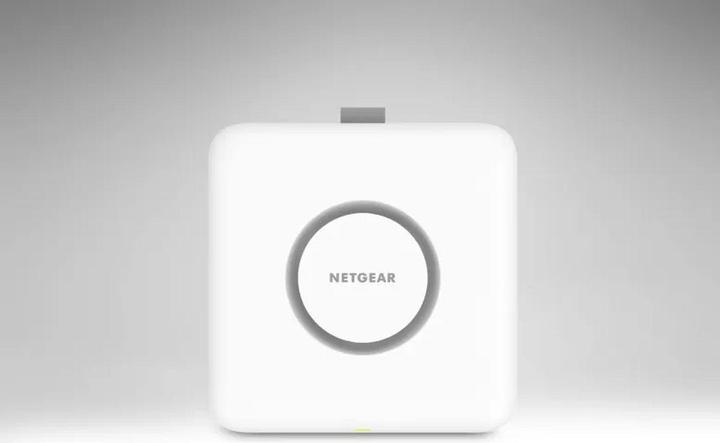 Actual product image Netgear 1pt Insight Managed Wifi 7 Tri-Band Wbe