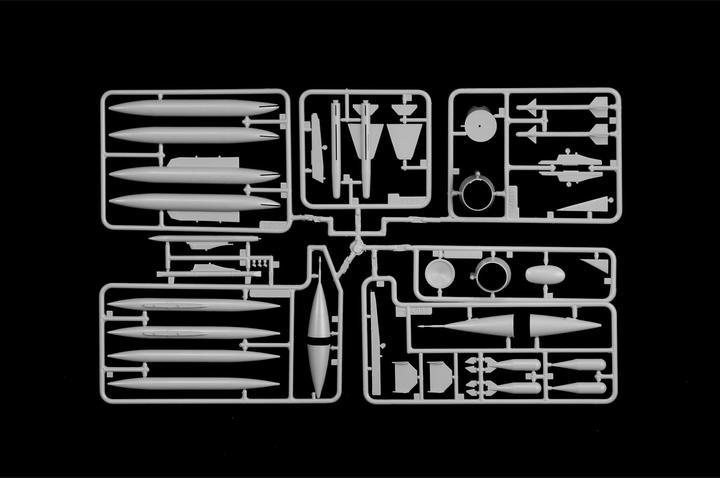 Actual product image 1:48 Mirage III E