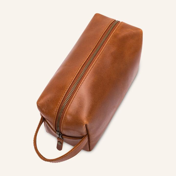Actual product image Buckle & Seam Waschbeutel Everest