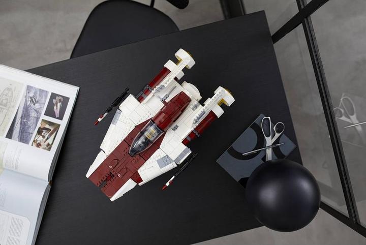 Image du produit LEGO Chasseur de l'aile A (75275, LEGO Star Wars)