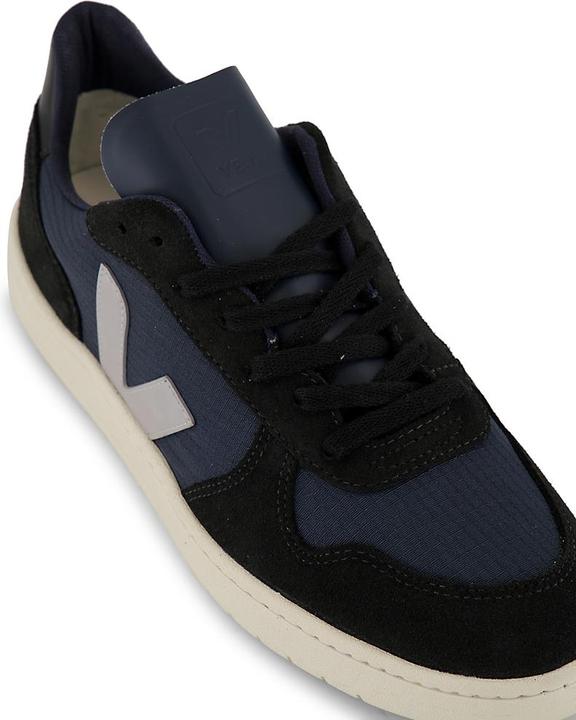 Image du produit Veja V-10 (45)