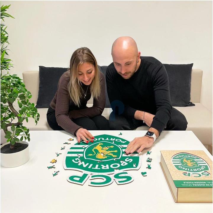 Produktbild Iconic Sporting CP - Logo - Holz Puzzle Grösse L (500 Teile) (500 Teile)