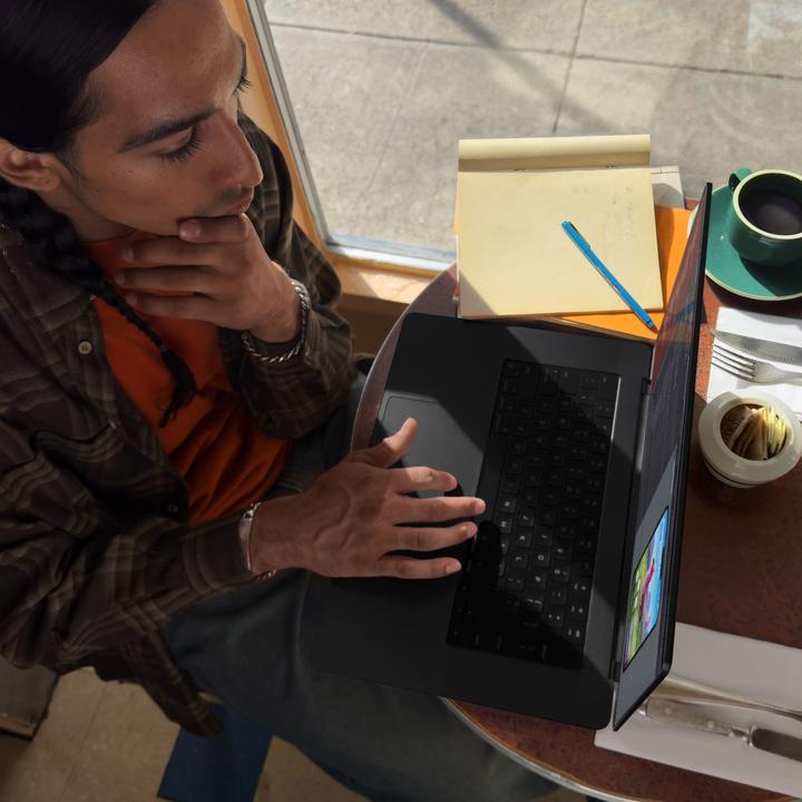 Actual product image Apple MacBook Pro - Late 2023 (14", M3 Pro, 18 GB, 512 GB, CH)