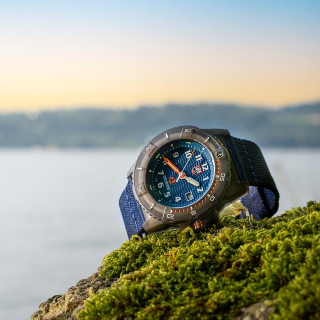 Image du produit Luminox Eco Series 8900 (Montre analogique, 46 mm)