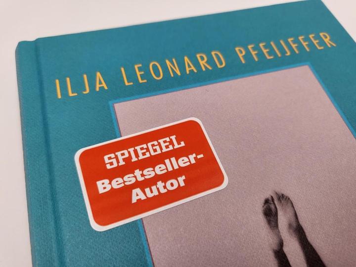 Immagine prodotto Monterosso mon amour (Tedesco, Ilja Leonard Pfeijffer, Ira Wilhelm, 2022)