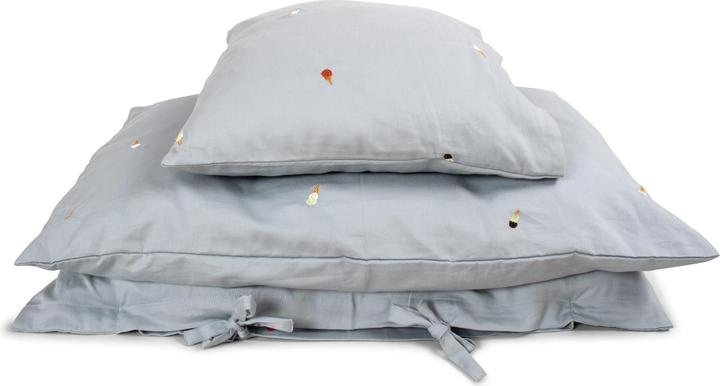 Actual product image Filibabba Baby Bedlinen – Embroidered Cool Summer Design – Pearl Blue (70 x 100 cm, 40 x 45 cm)