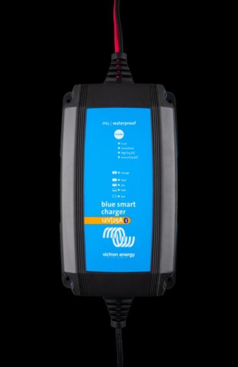 Immagine prodotto Victron Energy Blue Smart IP65 12V 25A caricabatterie con Bluetooth (12V, 25 A)