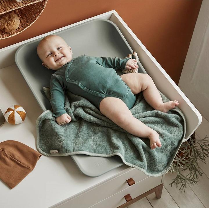 Actual product image Leander Topper for changing pad Sage (45 x 65 cm)