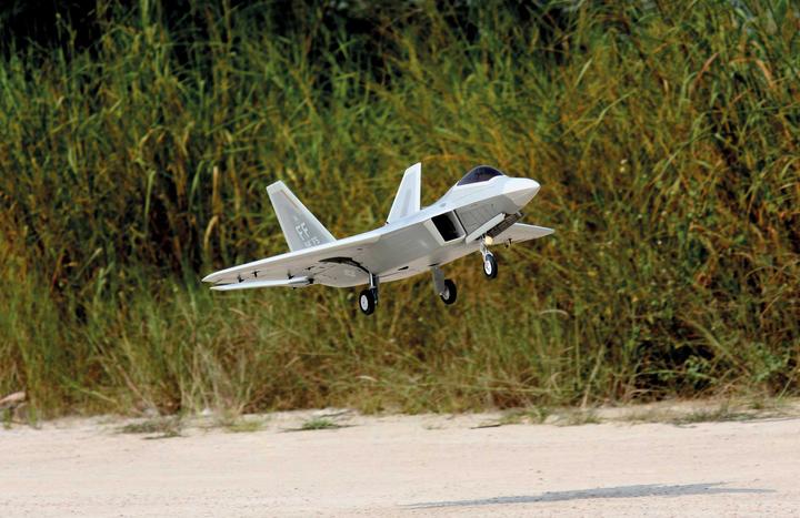 Produktbild Freewing F-22 Raptor PNP 90-12B inrunner Jet EDF 6S