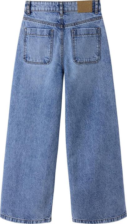 Medium blue