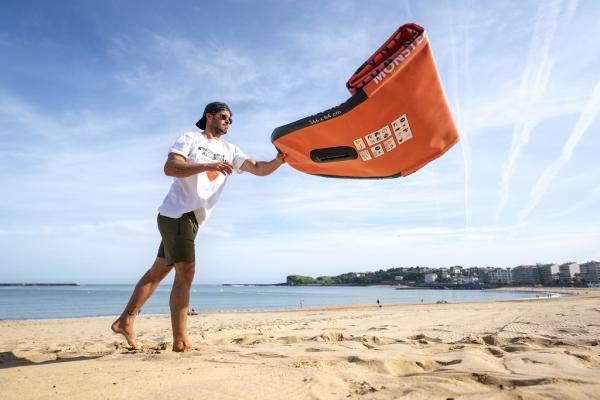 Produktbild Aqua Marina Monster (12')