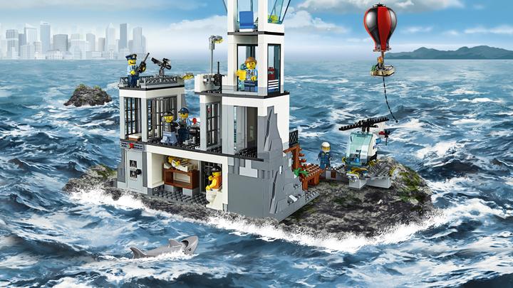 Image du produit LEGO City La prison en haute mer (60130, LEGO City)