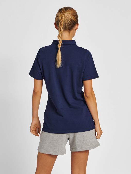 Actual product image hummel Red Classic Polo Woman (M)