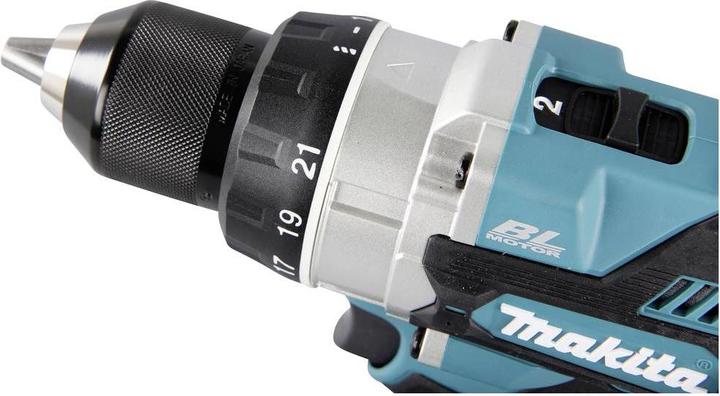 Actual product image Makita DDF486RTJ (Rechargeable battery operated)